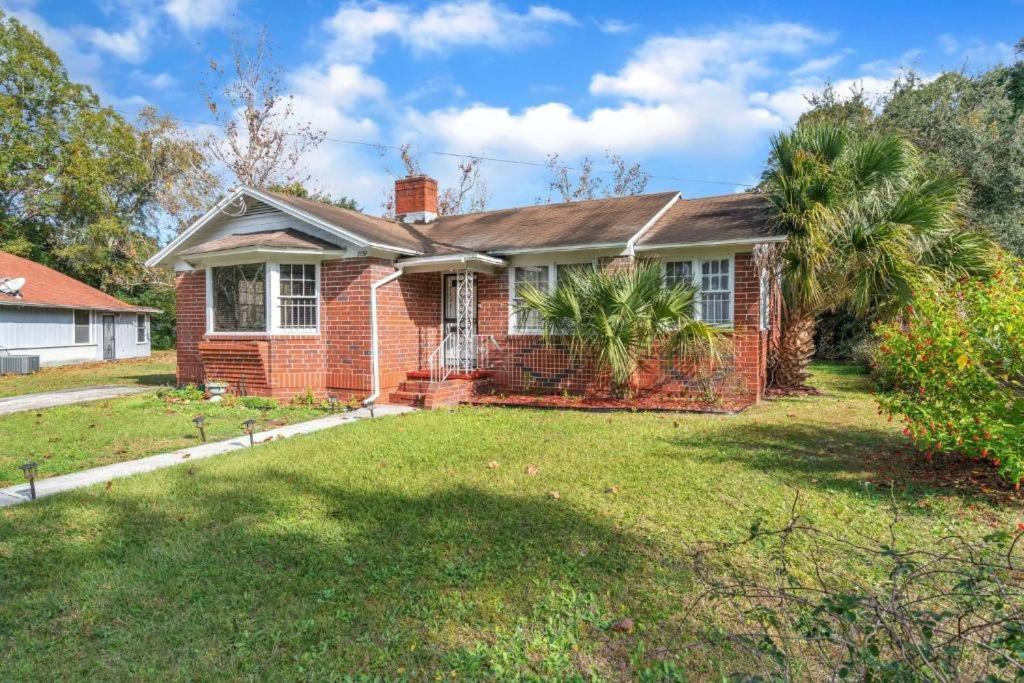 Comfy Pet Friendly Home In Jacksonville Mins To Downtown'S Екстериор снимка