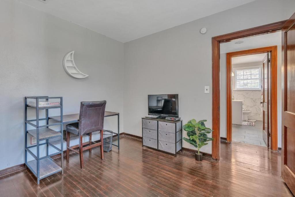 Comfy Pet Friendly Home In Jacksonville Mins To Downtown'S Екстериор снимка