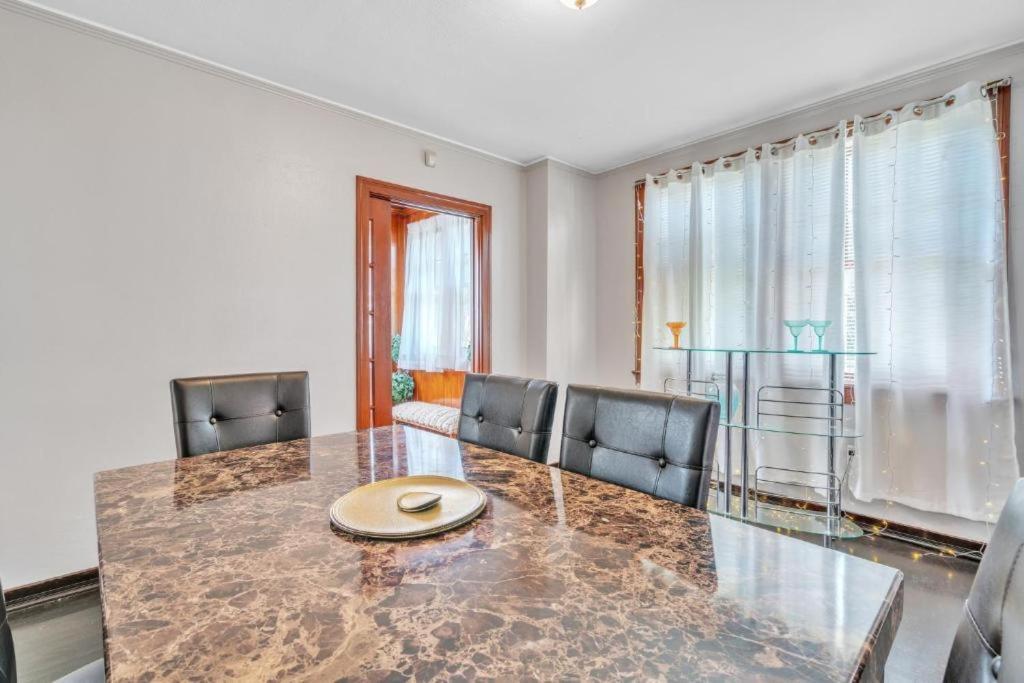 Comfy Pet Friendly Home In Jacksonville Mins To Downtown'S Екстериор снимка