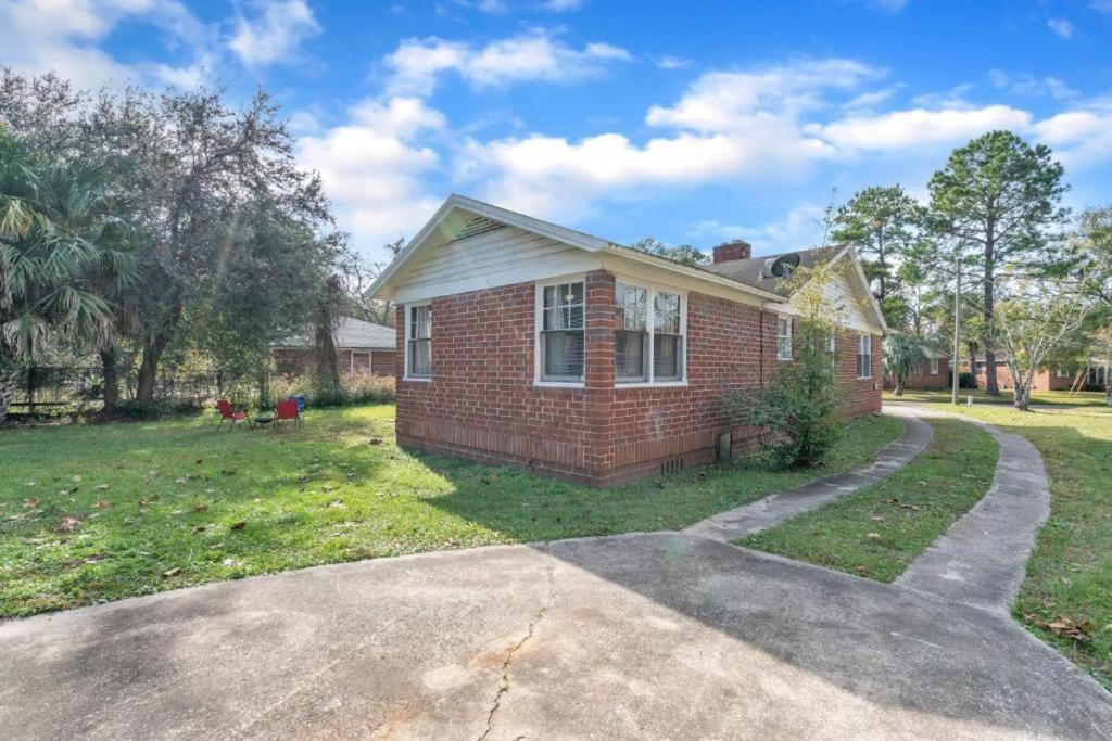 Comfy Pet Friendly Home In Jacksonville Mins To Downtown'S Екстериор снимка