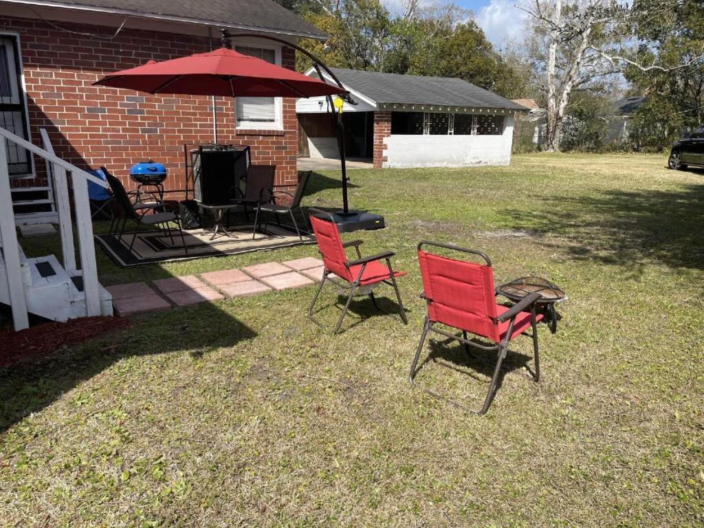 Comfy Pet Friendly Home In Jacksonville Mins To Downtown'S Екстериор снимка